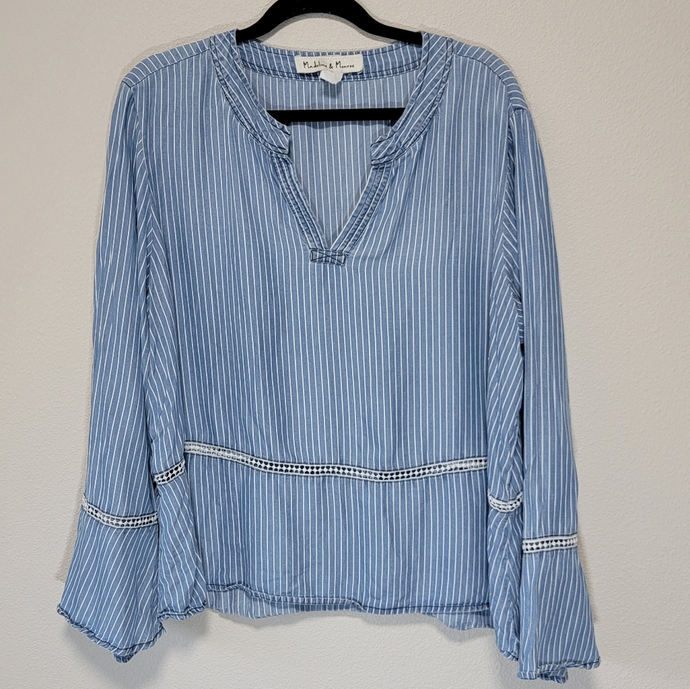 Madeline & Monroe chambrey striped pullover flare sleeve top